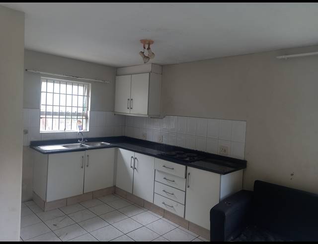2 BEDROOM APARTMENT TO LET IN BELLAIR